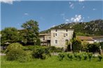 Restaurant et Chambres d'Ho^tes La Ferme de Cornadel