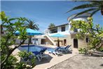 Golondrina - panoramic hillside holiday house in Moraira