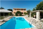 Kassiopi Villa Sleeps 10 Pool Air Con WiFi