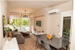 Bright Cozy Aprt in Glyfada