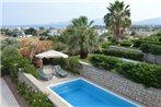 Villa with private pool just 3 minutes from the beach