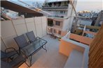 Stylish Renovated Penthouse In Kolonaki!