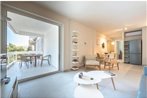 Lovely 2 Bedroom Apartment Vouliagmeni