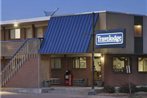 Travelodge by Wyndham Great Bend