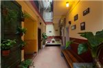 Guilin No.16 XiXiang Hostel