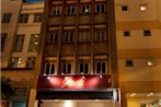 Gusti Bed & Breakfast Singapore