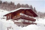 Snug Holiday Home in Sankt Johann im Pongau with Garden