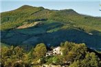 Country house in Marche with garden and forest views