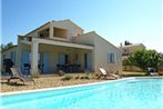 Holiday Home La Bruyere cendree Saint Saturnin d'Apt