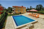 Holiday home Porec Porecka