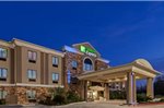 Holiday Inn Express & Suites Cleveland