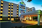 Holiday Inn Express and Suites Germantown