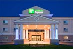 Holiday Inn Express Devils Lake