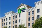 Holiday Inn Express & Suites Huntersville Birkdale