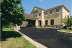 Holiday Inn Express & Suites - Olathe North