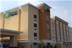 Holiday Inn Express Toledo North