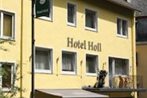 Hotel Holl Garni