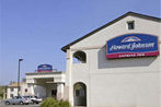 Super 8 by Wyndham Bellmawr NJ/Philadelphia PA Area