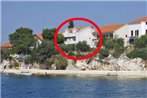 Apartments by the sea Brodarica