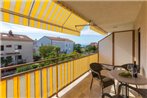 One-Bedroom Apartment in Crikvenica I