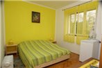 Double Room Jelsa 4041a