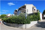 Apartments by the sea Rastici