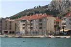 Apartments by the sea Omis - 7577