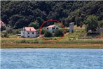 Apartments with a parking space Supetarska Draga - Donja