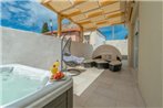 Villa Donato with Jacuzzi