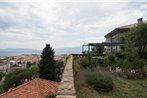 Apartments with WiFi Rijeka - 15844