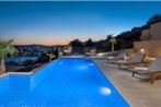 Luxury Villa White Pearl with Pool