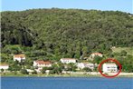 Apartments by the sea Supetarska Draga - Gornja