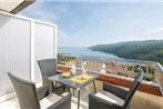 One-Bedroom Apartment in Rabac