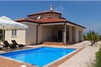 Holiday house with a swimming pool Vrh