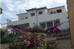 Apartments and rooms by the sea Mastrinka