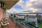 Amazing apartment in Crikvenica with WiFi and 3 Bedrooms