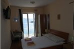 Studio just 50m from the beach with the sea view