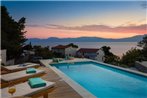 Luxury Villa Azul Makarska with private pool