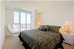 Hydewest - Capreol Luxury Furnished Penthouse Apartment