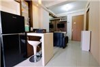 2BR The Oak Gading Icon Apartement near Kelapa Gading By Travelio