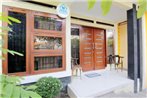 Perwita Homestay - W House