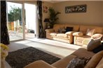 Modern 3 Bedroom Dublin House Near The Sea