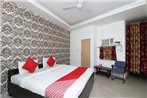 OYO 11384 Hotel Diamond Blue