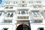 Hotel Nahargarh Palace