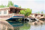 Houseboat Anarkali