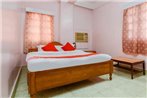 OYO 28627 Royal Guest House