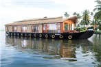 Niche Stays Luxury Houseboats