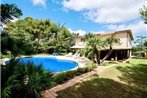 Superb luxurious spacious villa with privatepool and spacious garden near sea