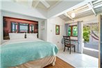 HOSPITALITYEXPERT - Frank Pringle's Historic 2BR Bungalow - Beach & Chef