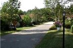 Kennebunk Gallery Motel and Cottages